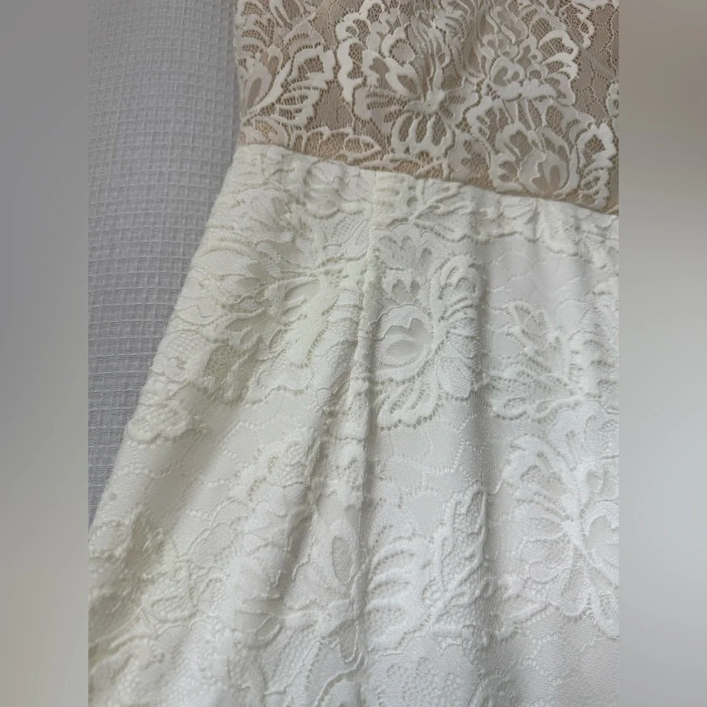 BHLDN Cream Sleeveless V-Neck Wedding Gown - Picture 12 of 16
